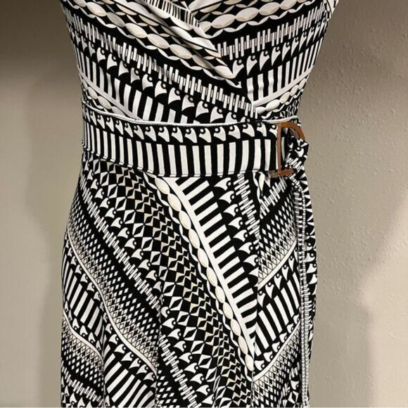White House Black Market Geometric Print Halter Maxi Dress size 0 - Picture 4 of 14